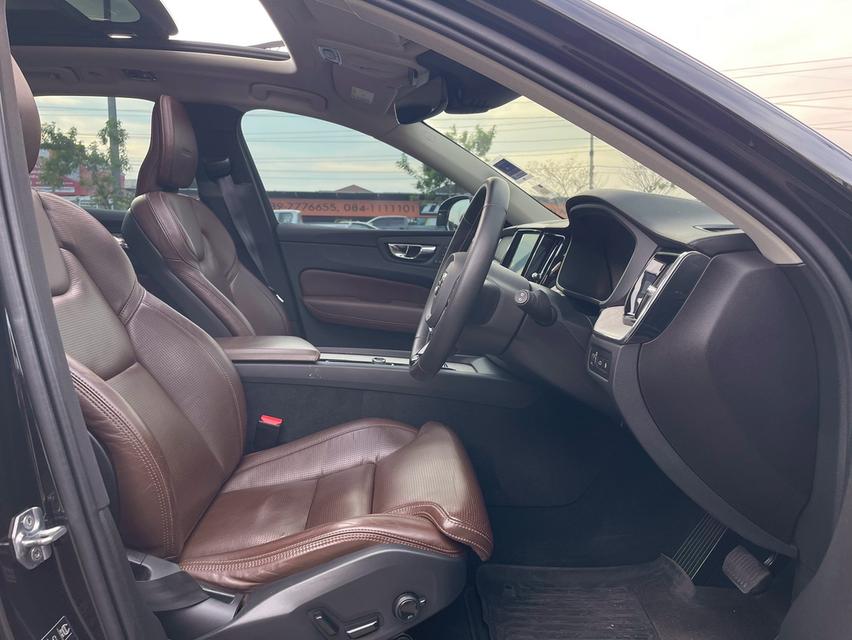 รหัสรถ PJP4229 2020 VOLVO XC60 T8 Inscription  13