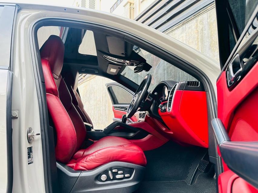 รหัสรถ TBM53 🎖️2021 Porsche Cayenne E-Hybrid Coupe🎖️ 8