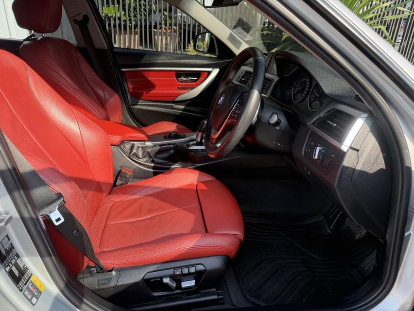 ปี2018 BMW 330E SPORT AT TOP สุดๆ รูปที่ 16