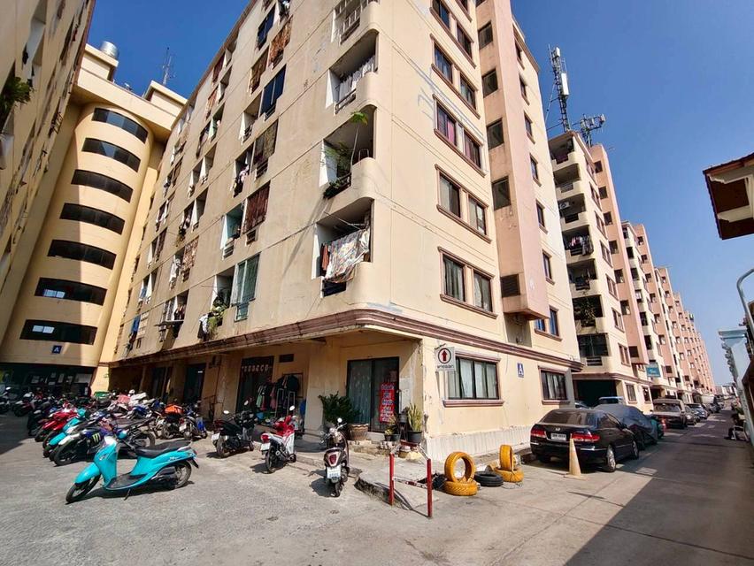 คอนโดมิเนียม เทพลีลา คอนโดทาวน์ ถนนลาดพร้าว แขวงพลับพลา เขตวังทองหลาง กรุงเทพมหานคร 2