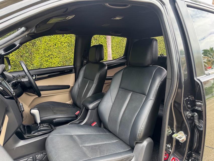 รหัสรถ AVA5643 🌟 ISUZU D-max Hi-lander 1.9 STEALTH  Z-Prestige ปี 2019 รุ่น Top 10