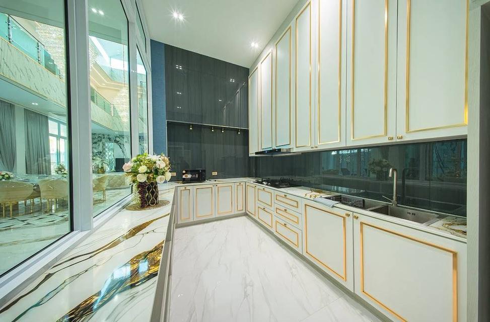Luxury Villa Near Jomtien Beach  16