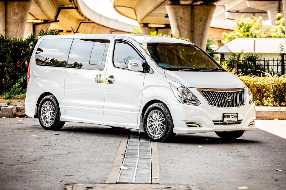 ขาย Hyundai H1 Grand Starex ปี17 3