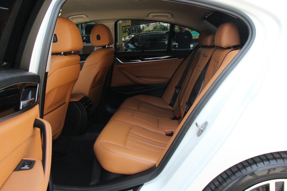 รหัสรถ PBG9999 BMW 530e Elite (LCI) ปี 2022 รูปที่ 13