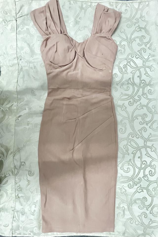 เสื้อผ้าแฟชั่นผู้หญิง