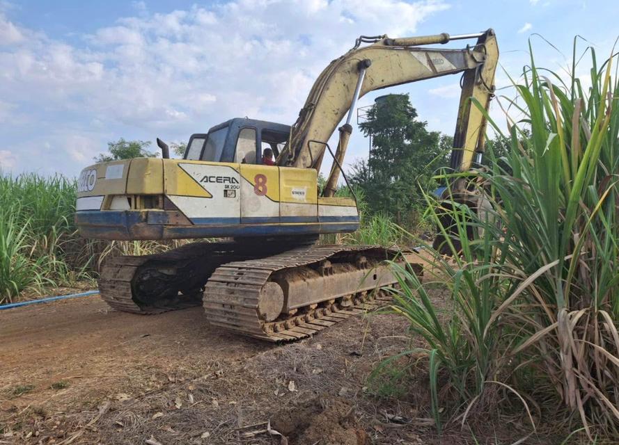 รถแม็คโคร Kobelco Sk200-3 มือสอง 3