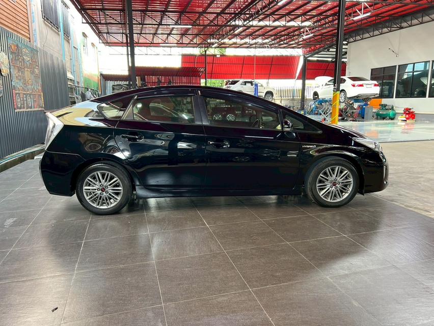 TOYOTA PRIUS 1.8 Hybrid Top option grade ปี2012 ไฮบริดประหยัดมาก ไม่เคยชน วิ่งน้อย