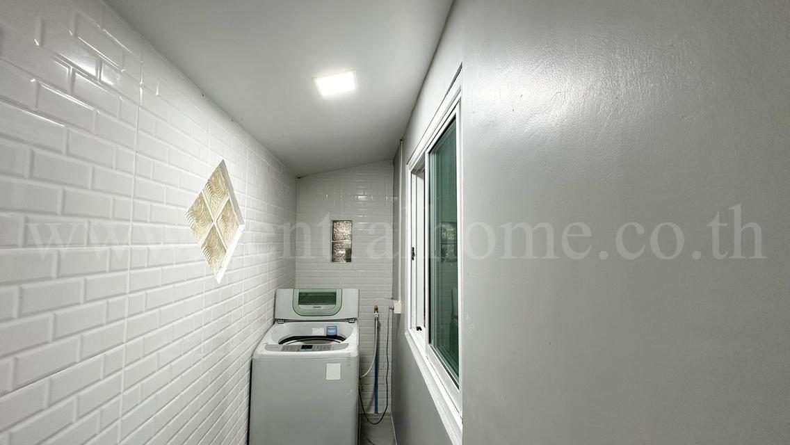 ทาวน์เฮ้าส์ ชั้นเดียว พรธิสาร 5 คลอง 7 ธัญบุรี รีโนเวทใหม่ ราคาถูก 9