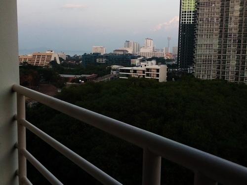 ให้เช่าห้องพักหรู (สตูดิโอ 30 ตรม.) ที่ริมหาดจอมเทียนคอนโดติดทะเล หาดจอมเทียน พัทยา 11