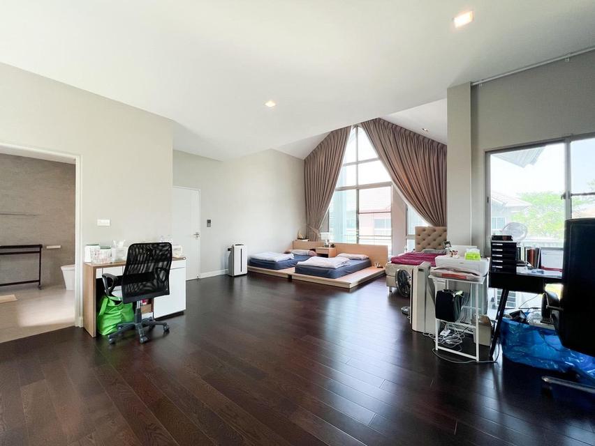 ขายบ้านเดี่ยวหรู หลังมุม Bangkok Boulevard Signature เพชรเกษม – ปิ่นเกล้า ใกล้ The Mall บางแค เพียง 8