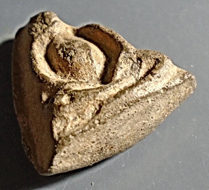 พระลึกลับ/ พระเนื้อดิน สามเหลี่ยมสมาธิ รูปที่ 3