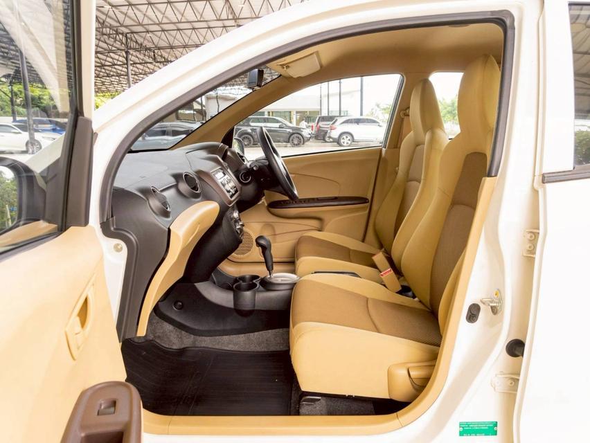 HONDA BRIO 1.2V ปี จด 2013 ประกันเครื่องเกียร์หลังการขาย3ปี 12