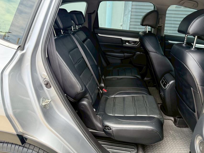HONDA CRV 1.6E 2017 สีเทา 7 ที่นั่ง 12