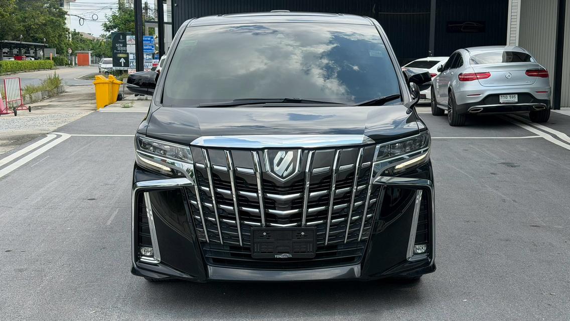 TOYOTA ALPHARD 2.5 SC PACKAGE 2022 สีดำ Milage 48,XXX KM. รถสวย ไม่มีอุบัติเหตุใดๆ ใช้น้อยสภาพดี รูปที่ 2