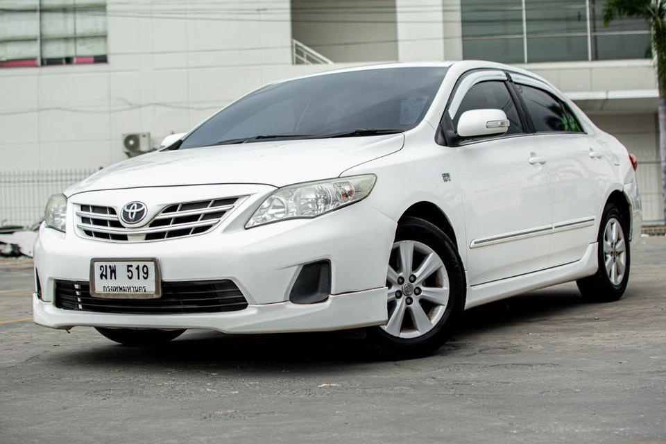ปี 2012 Toyota Altis 1.6 E DUAL VVT-i  AT สีขาว 1
