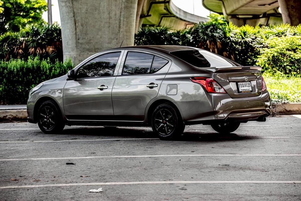 Nissan Almera 1.2E ปี 2017 สีน้ำตาล มือเดียวป้ายแดง เกียร์ออโต้   8