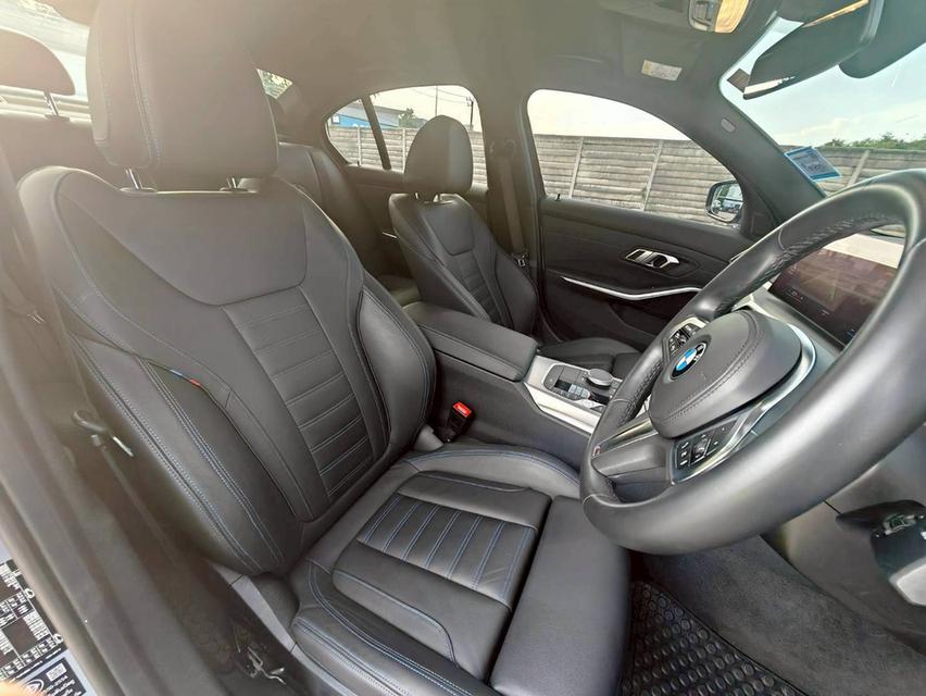 Bmw 320d M​ sport​ LCI 2023 รถสภาพใหม่ป้ายแดง แต่คุ้มราคากว่ากันเยอะ 10