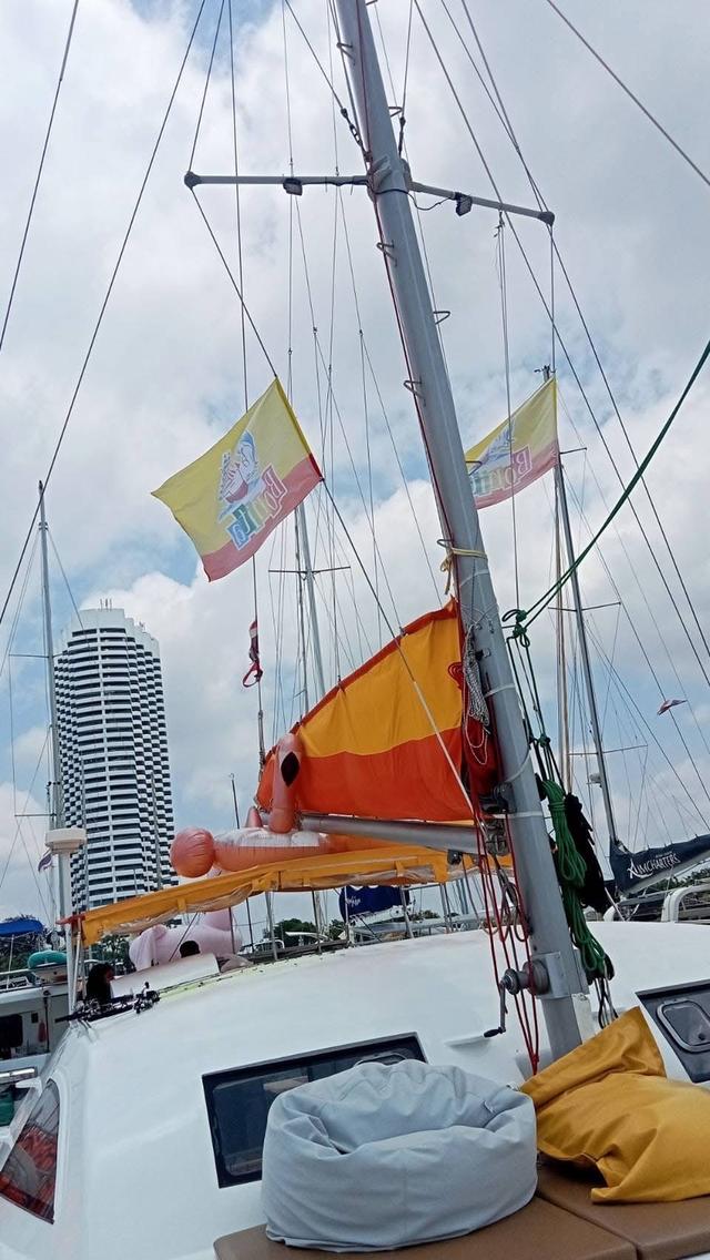 ขายต่อเรือใบ Catamaran 4