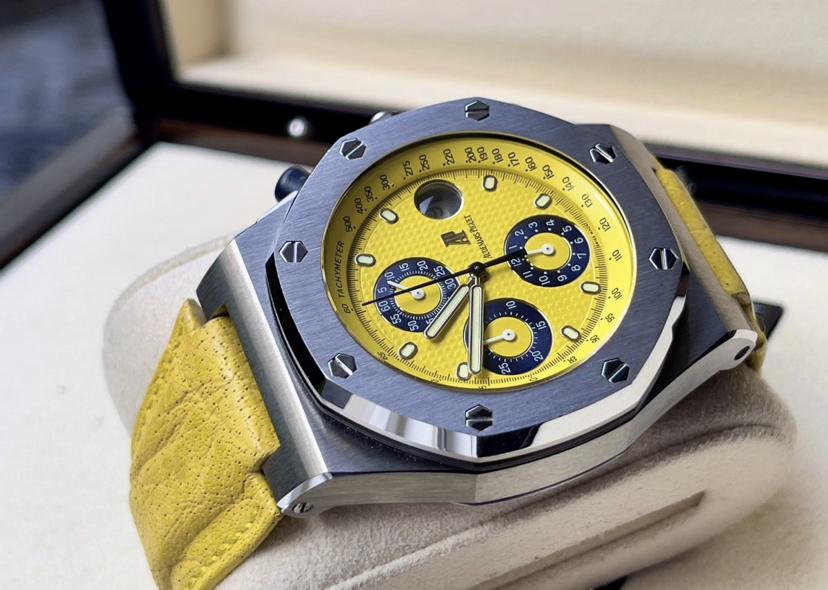 Audemars Piguet Offshore ‘ yellow beast ‘