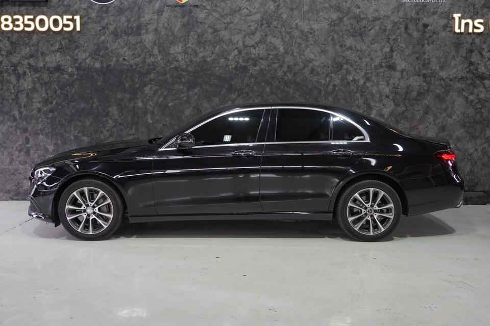 รหัสรถ JRS6833 Mercedes Benz 300e ปี 2022