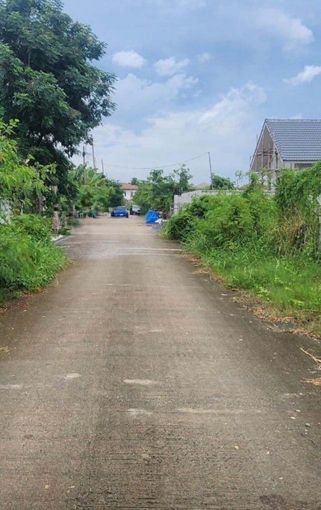 ขายที่ถมแล้ว 93.6 ตรว. ใกล้สถานีรถไฟฟ้าสายสีชมพู เมืองทองธานี ต.บ้านใหม่ อ.ปากเกร็ด(ตลาดขวัญ) จ.นนทบุรี