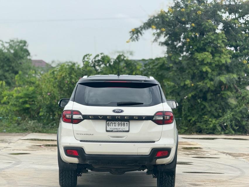 Ford Everest 2.0Titanium ปี17 6