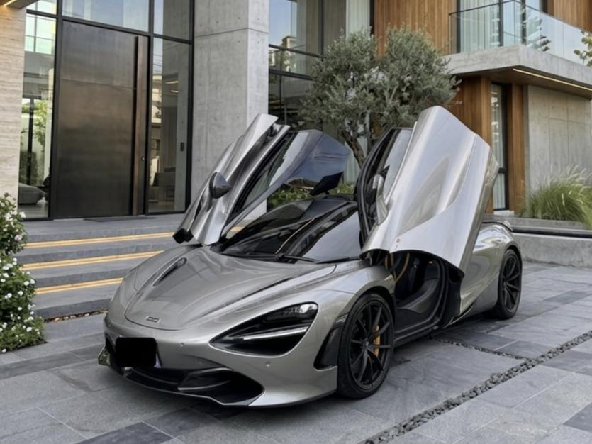 McLaren 720S 2020 สีเทา รถบ้านเจ้าของขายเอง
