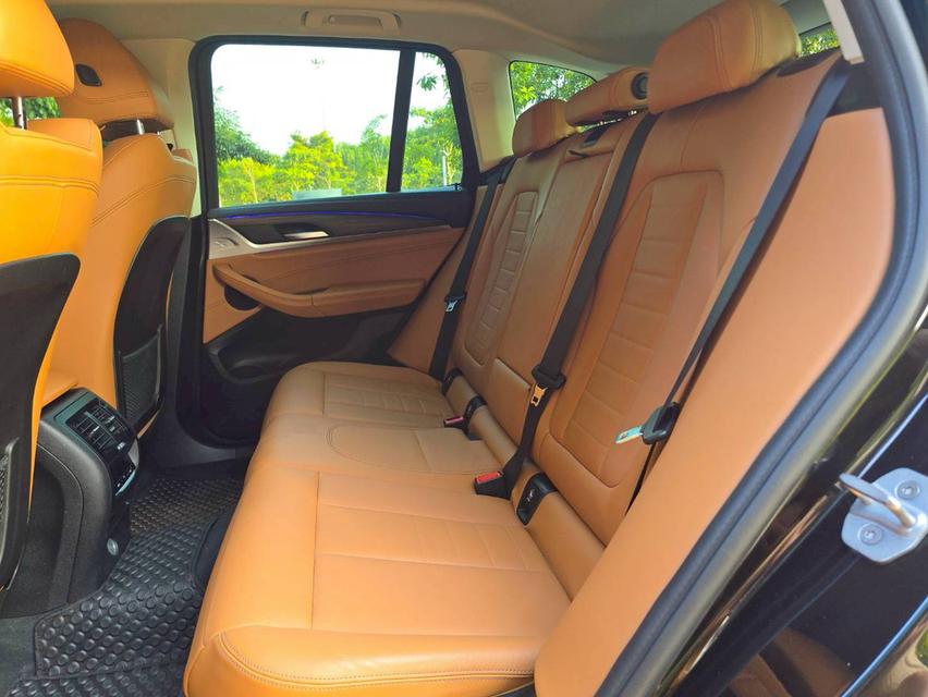 BMW X3 20d Xdrive ปี20 16