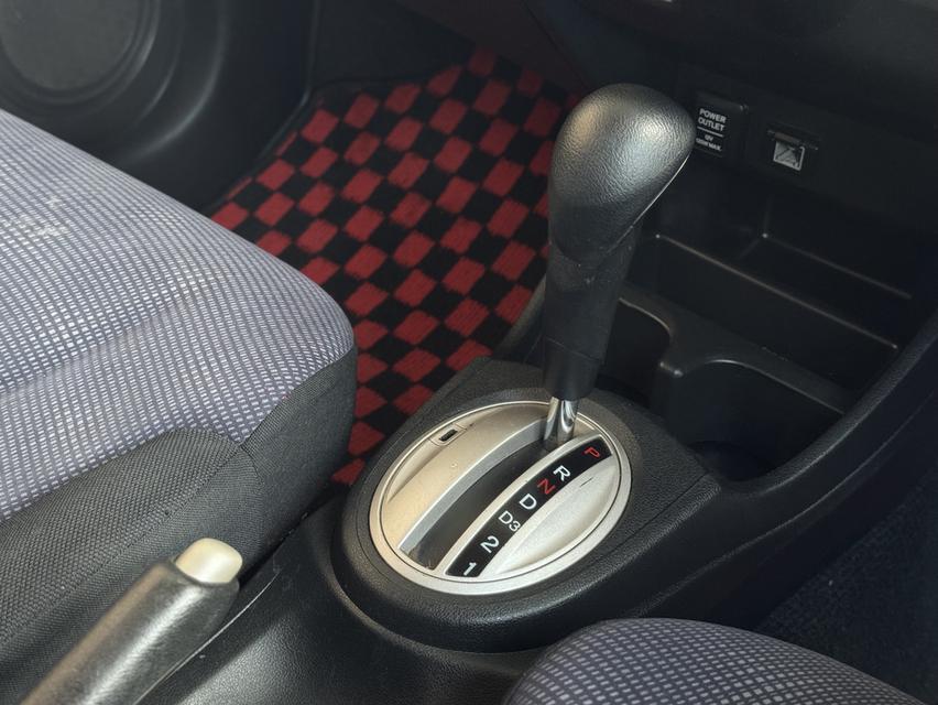 HONDA JAZZ GE 2011 AUTO IVTEC 10