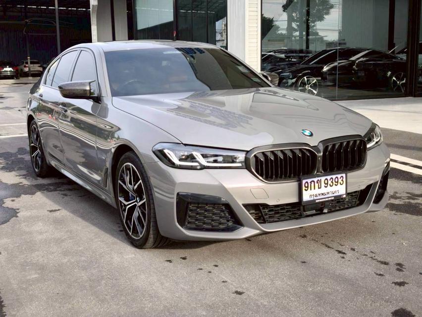 รหัสรถ KPV9393 2021 BMW 530e 2.0 LCI Msport