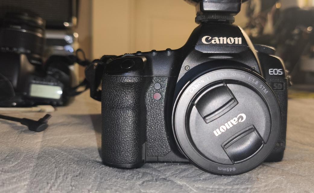 กล้อง 📷 ชุด: Canon 5D Mark II + 50mm f/1.8 STM รูปย่อยที่ 3