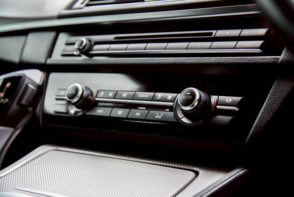 รหัสรถ CBL7124 BMW 520d สวยสุด 19