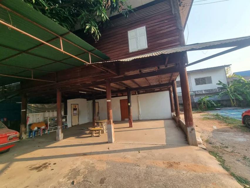 ขายบ้านพร้อมที่ดิน เนื้อที่ 173 ตร.วา. ต.เมือง ถนนเดชอุดม ซ.13 (หนองไผ่ล้อม ซ.13) อ.เมือง จ.นครราชสีมา 9