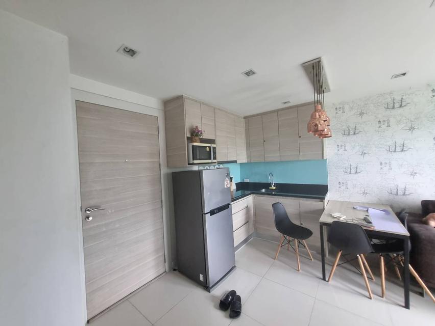 For Sale condo 2 rooms  near beach at Sattahip Pattaya Na Jomtien ขายคอนโด 2 นอน สัตหีบ ทะเลสวย ห้องแต่งครบ 13