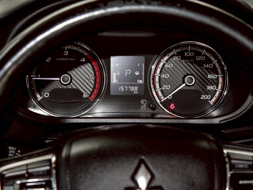 MITSUBISHI TRITON , 2.4 MIVEC GLS LTD PLUS MEGACAB ปี 2017  14