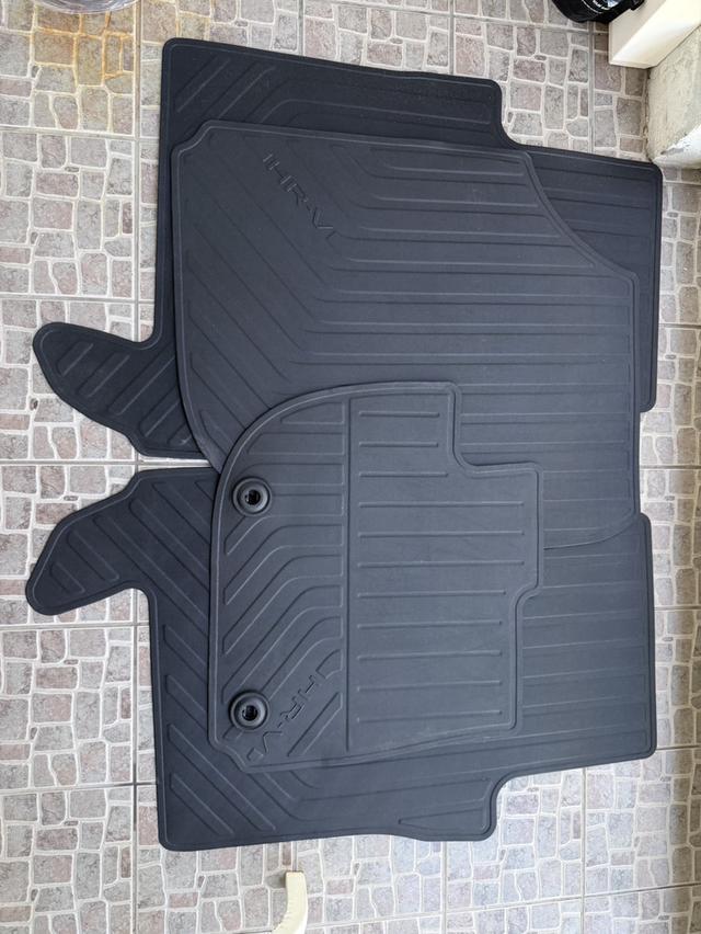 ชุดพรมปูพื้นห้องโดยสาร Honda HR-V e:HEV รุ่นปี 2025 2