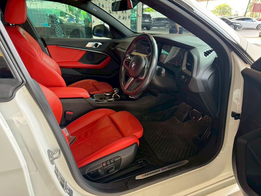 BMW 220i Gran Coupe M Sportปี 2022 จด 2023 ไมล์ 61,000 km