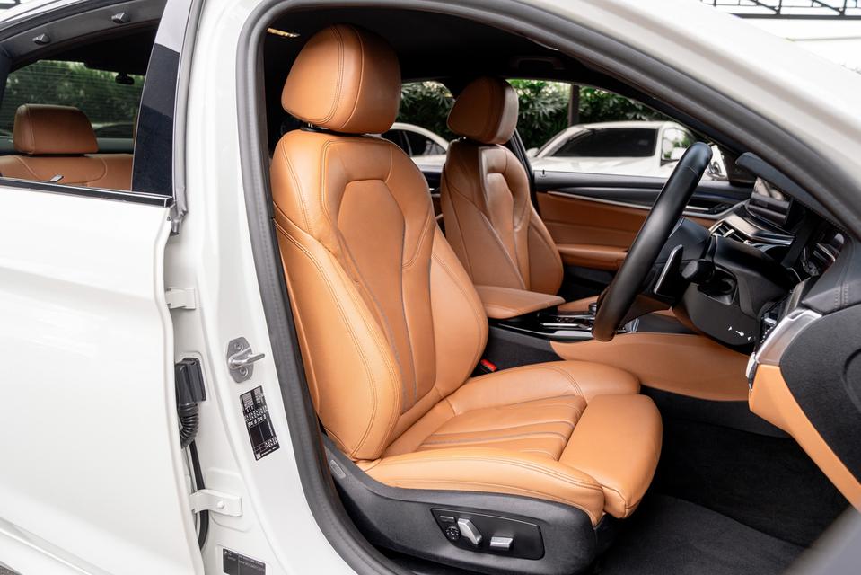 BMW 520d M Sport ปี 2022 [𝐍𝐄𝐖] 𝐁𝐌𝐖 𝟓𝟐𝟎𝐝 เข้าใหม่วันนี้ ✨สวยปิ๊งเต็ม 10 พร้อม 𝐁𝐒𝐈 & 𝐖𝐚𝐫𝐫𝐚𝐧𝐭𝐲 ศูนย์ค่าา 5