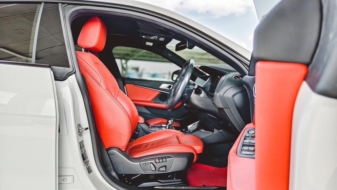 BMW 220i Gran Coupe M Sport Sunroof A/T ปี 2021 รูปที่ 8