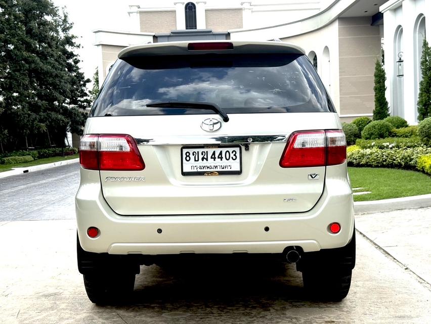 TOYOTA FORTUNER 3.0V ปี 2010 รูปที่ 8