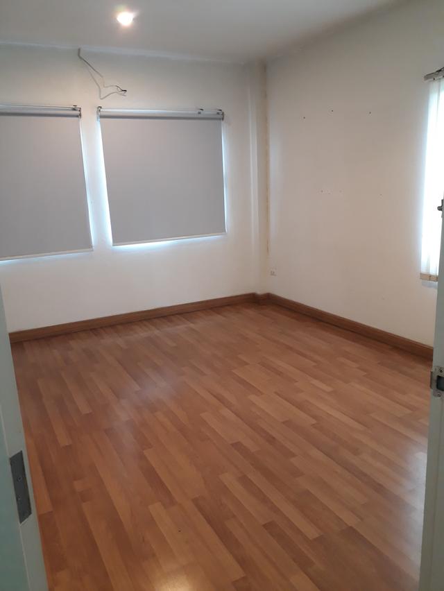 บ้าน Home office for rent or sale good house and good price รูปที่ 5