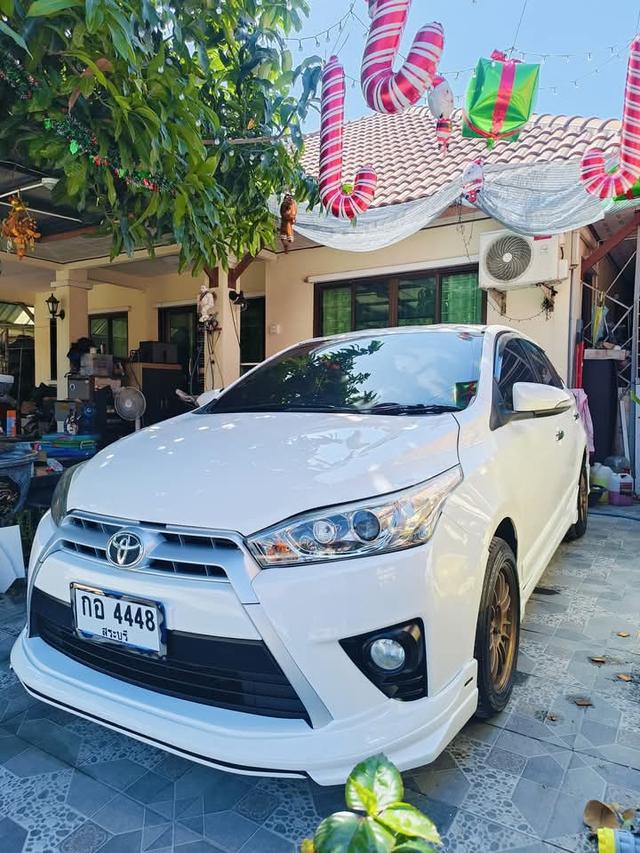 Toyota Yaris สีขาว 17