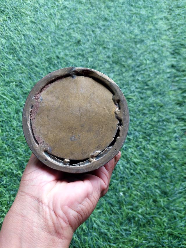 ไก่ทองเหลือง วัตถุมงคล