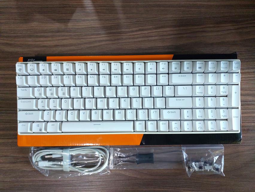 Mechanical keyboards Royal Kludge RK100 RGB Hotswap RK English คีย์บอร์ดไร้สาย 2.4Ghz / BT / USB-C