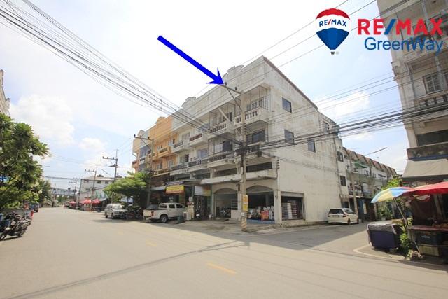 อาคารพาณิชย์สิวารัตน์3 เพชรเกษมพุทธมณฑลสาย5 หน้าโครงการ ถนนเมน ค้าขาย ทำออฟฟิศได้ 2ห้องมุม 4ชั้น ต่อเติมแล้ว 2