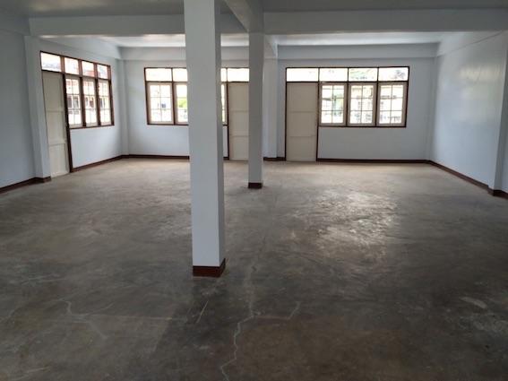 ขายอาคารพาณิชย์ 3.5 ชั้น 6.8 ล้าน ทำโรงงานได้ กว้าง 8 เมตร ลึก 28 เมตร ซอยกาญจนาภิเษก8 บางแค ทำเลดีเป็นห้องหัวมุม จอดรถได้ 3 คัน 3