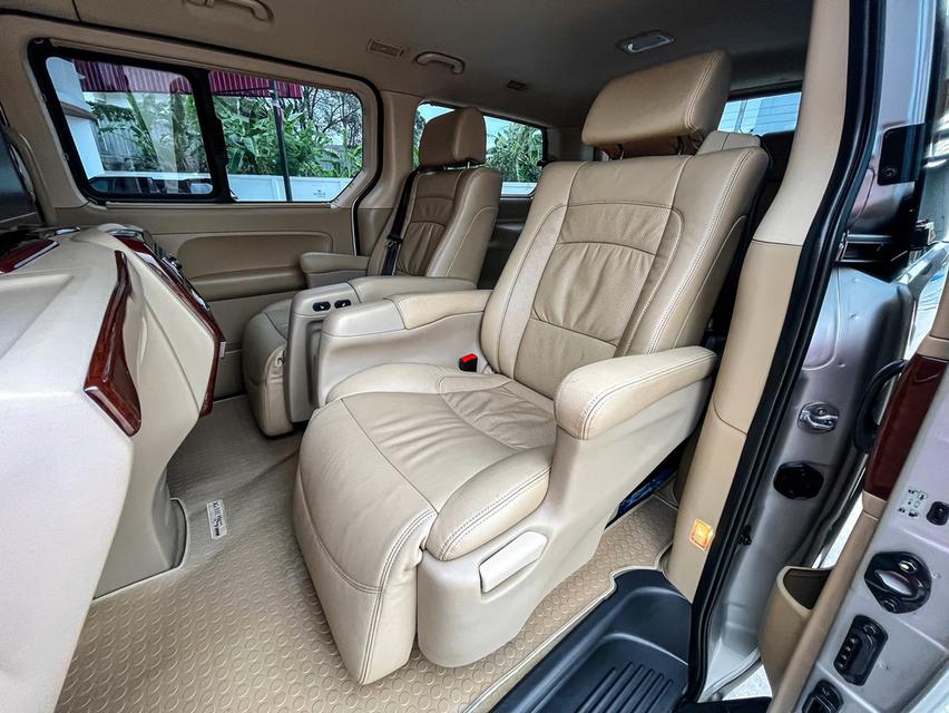 ขาย Hyundai Grand Starex 2.5Vip ปี12 16