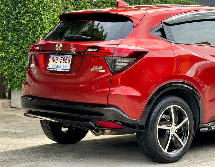 2020 HONDA HRV 1.8 RS MINORCHANGE รถมือเดียวออกป้ายแดง รถวิ่งน้อยเพียง 40,000 กม เข้าศูนย์ตลอด รถไม่เคยมีอุบัติเหตุครับ รูปที่ 9