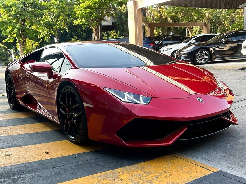Lamborghini Huracan LP610-4 2017 ใช้งาน 10,000 KM. สวยใส ไม่มีอายัด Dsi จัดไฟแนนซ์ได้ปกติพร้อมโอน ติดต่อคุยรายละเอียดนัดซื้อขายกับเจ้าของโชว์รูมโดยตรง รูปที่ 3