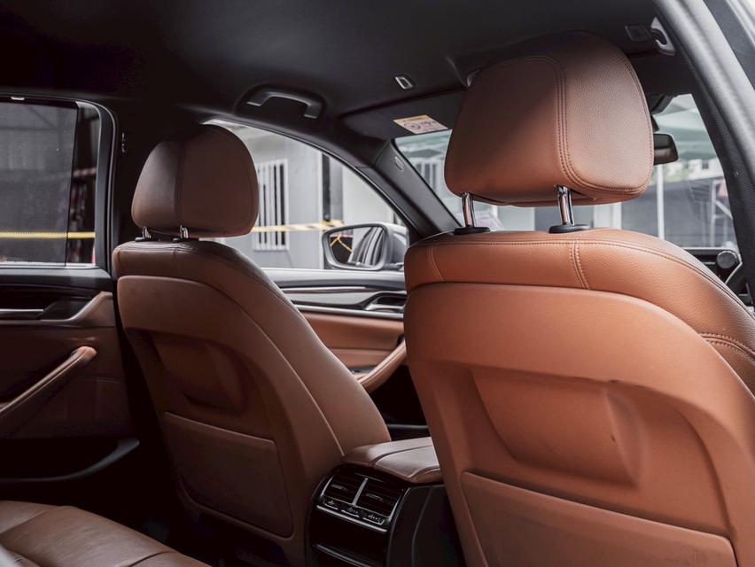 รหัสรถ 67GG6561 BMW 530i g30ปี2017 20